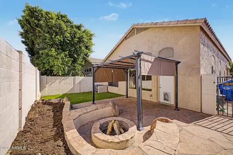 Exterior - 20040 N 13th Dr, Phoenix, AZ 85027 photo 4 of 12