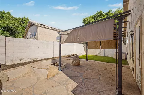 Exterior - 20040 N 13th Dr, Phoenix, AZ 85027 photo 3 of 12