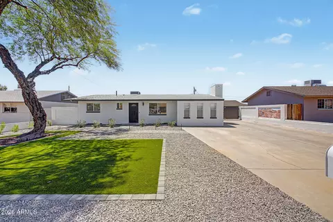 112 N Sulleys Dr, Mesa, AZ 85205