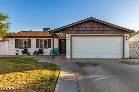 8001 W College Dr, Phoenix, AZ 85033
