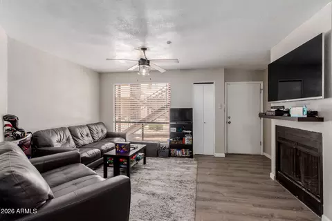 11640 N 51st Ave #137, Glendale, AZ 85304