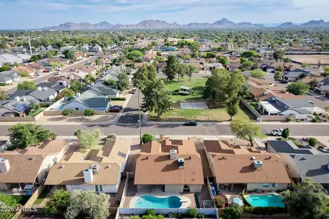 3832 E Waltann Ln, Phoenix, AZ 85032 photo 40