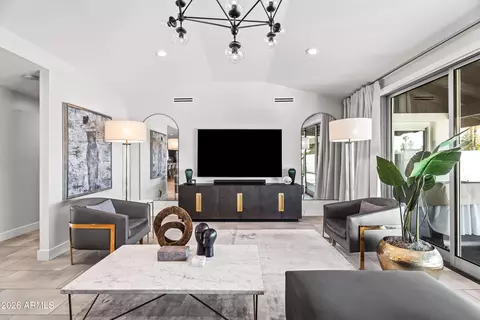 Living - 2531 E Marshall Ave, Phoenix, AZ 85016 photo 1 of 5