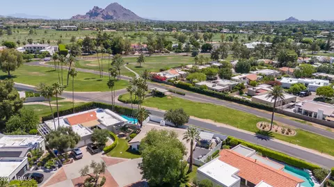 View/Area - 2531 E Marshall Ave, Phoenix, AZ 85016 photo 3 of 10