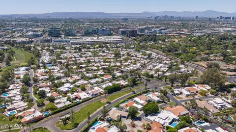 View/Area - 2531 E Marshall Ave, Phoenix, AZ 85016 photo 10 of 10