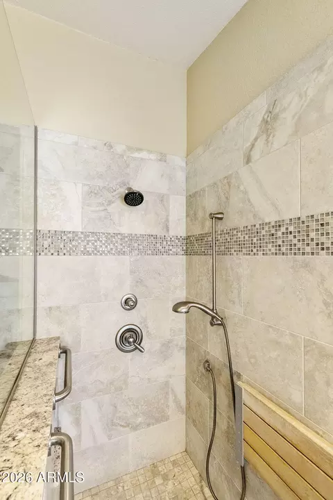 Bath - 1675 E Olive Ave, Gilbert, AZ 85234 photo 3 of 5