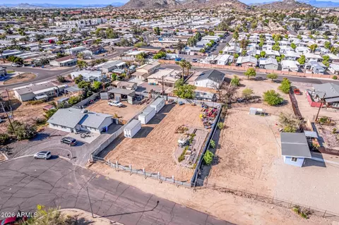 View/Area - 2212 E Libby St, Phoenix, AZ 85022 photo 11 of 12
