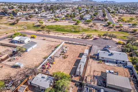View/Area - 2212 E Libby St, Phoenix, AZ 85022 photo 9 of 12