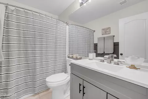 Bath - 8505 E Monte Ave, Mesa, AZ 85209 photo 3 of 3
