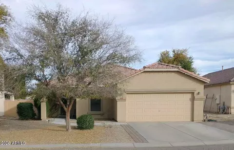 2082 E Lipizzan Dr, San Tan Valley, AZ 85140
