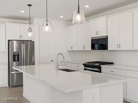 37130 W Montserrat St, Maricopa, AZ 85138