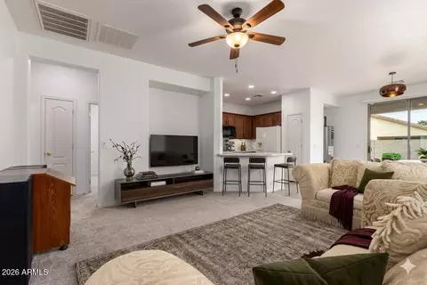 2234 W Kristina Ave, San Tan Valley, AZ 85142