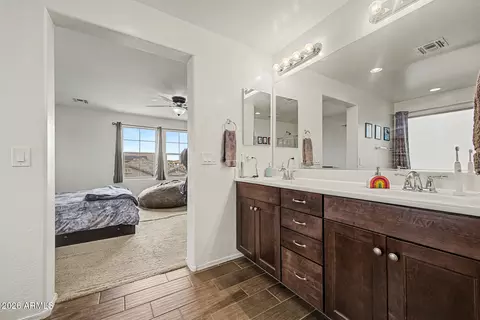 Bath - 3135 E Quince St, Mesa, AZ 85213 photo 4 of 7