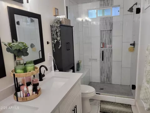 Bath - 3607 N 90th Ave, Phoenix, AZ 85037 photo 6 of 8