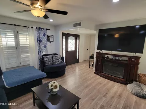 Living - 3607 N 90th Ave, Phoenix, AZ 85037 photo 2 of 2