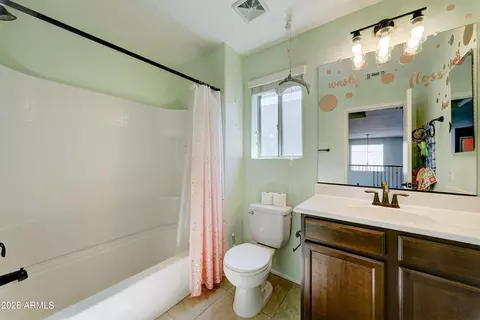 Bath - 4192 E Bonanza Rd, Gilbert, AZ 85297 photo 3 of 4