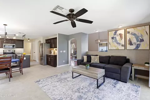 Living - 3326 E Hononegh Dr, Phoenix, AZ 85050 photo 2 of 3