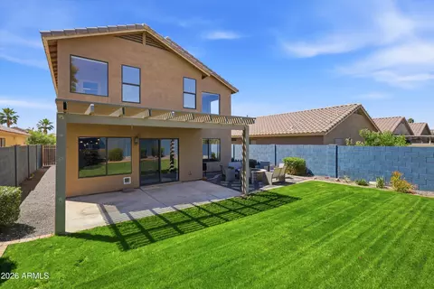 Exterior - 3326 E Hononegh Dr, Phoenix, AZ 85050 photo 3 of 6