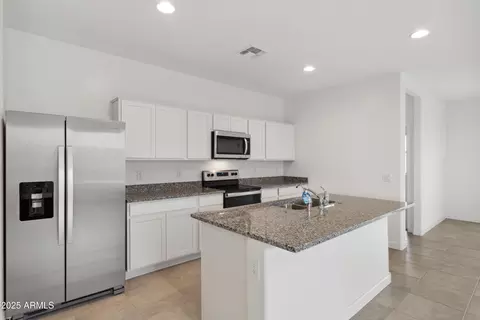 8396 W Gehrig Way, Florence, AZ 85132