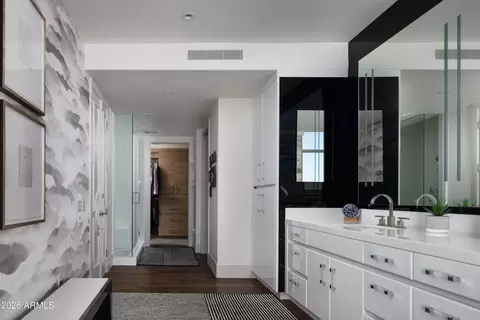 Entry Way - 2402 Esplanade Ln #PH1, Phoenix, AZ 85016 photo 2 of 2