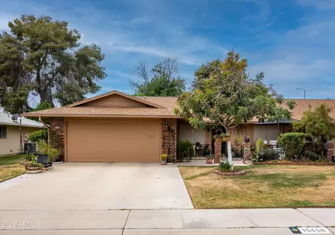 15458 N Lakeforest Dr, Sun City, AZ 85351