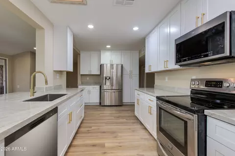 10303 W Bright Angel Cir, Sun City, AZ 85351