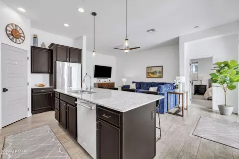 Kitchen - 10609 E Naranja Ave, Mesa, AZ 85209 photo 5 of 5