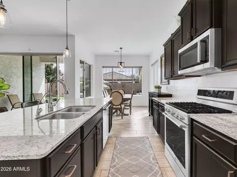 Kitchen - 10609 E Naranja Ave, Mesa, AZ 85209 photo 3 of 5