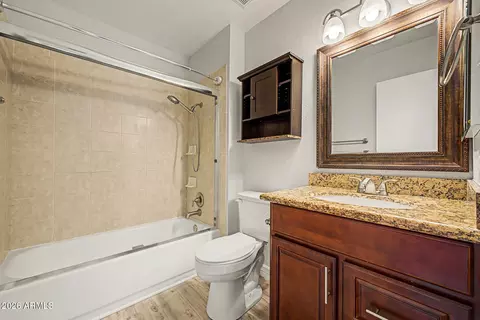 Bath - 4416 E Kelton Ln, Phoenix, AZ 85032 photo 3 of 3