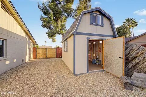 Exterior - 4416 E Kelton Ln, Phoenix, AZ 85032 photo 11 of 13