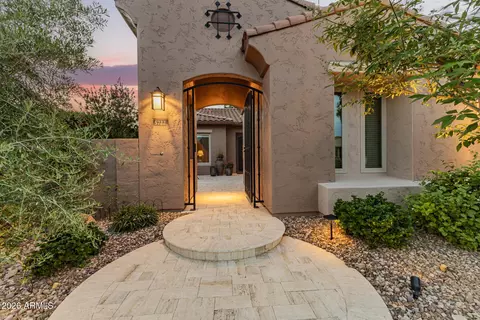 5722 S Mesquite Grove Way, Chandler, AZ 85249