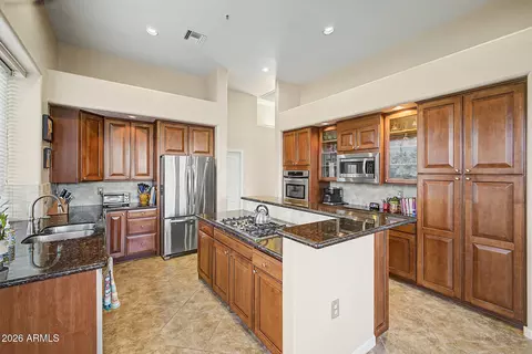 7025 E Carriage Trails Dr, Scottsdale, AZ 85266