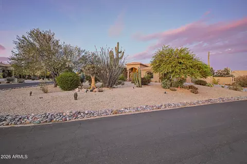 7025 E Carriage Trails Dr, Scottsdale, AZ 85266