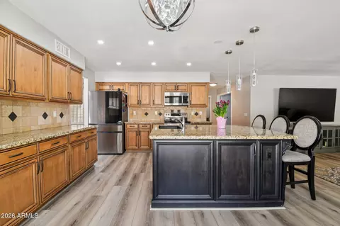 Kitchen - 704 E Windsor Dr, Gilbert, AZ 85296 photo 3 of 4