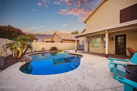 Exterior - 704 E Windsor Dr, Gilbert, AZ 85296 photo 7 of 8