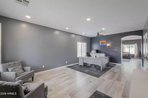 45574 W Tulip Ln, Maricopa, AZ 85139
