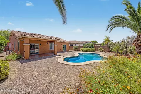 17544 W Port Royale Ln, Surprise, AZ 85388