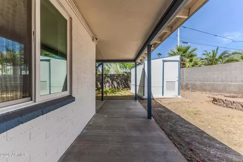 Exterior - 9804 N 4th Ave, Phoenix, AZ 85021 photo 5 of 7