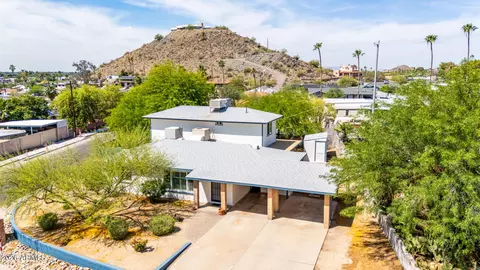 View/Area - 9804 N 4th Ave, Phoenix, AZ 85021 photo 8 of 9