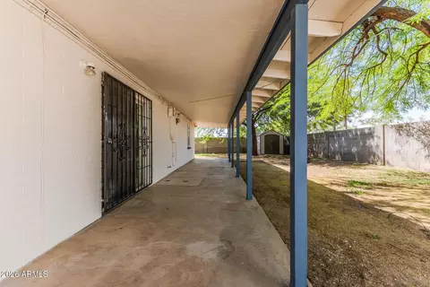 Exterior - 9804 N 4th Ave, Phoenix, AZ 85021 photo 6 of 7