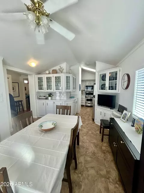 660 Gypsum Dr, Apache Junction, AZ 85119 photo 2