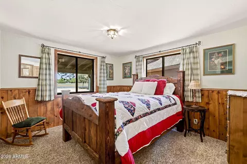 Bedroom - 2770 Apollo Cir, Overgaard, AZ 85933 photo 1 of 8