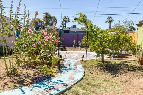 Exterior - 1329 E Hubbell St, Phoenix, AZ 85006 photo 13 of 18