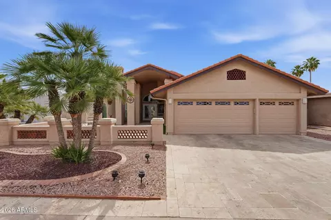 25602 S Ribbonwood Dr, Sun Lakes, AZ 85248