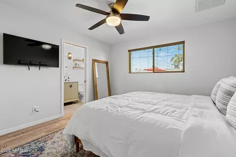Bedroom - 2810 E Cholla St, Phoenix, AZ 85028 photo 3 of 4