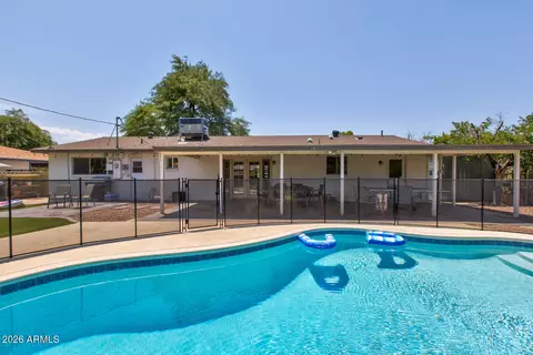Exterior - 2810 E Cholla St, Phoenix, AZ 85028 photo 9 of 9