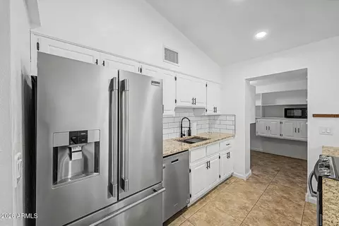 Kitchen - 9831 E Butte St, Mesa, AZ 85207 photo 1 of 3