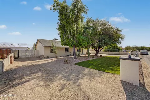Exterior - 9831 E Butte St, Mesa, AZ 85207 photo 2 of 15
