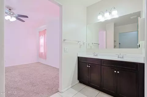 Bath - 29933 W Whitton Ave, Buckeye, AZ 85396 photo 2 of 4