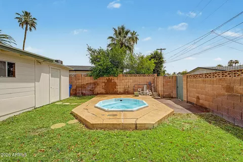 Exterior - 3409 E Indianola Ave, Phoenix, AZ 85018 photo 14 of 15